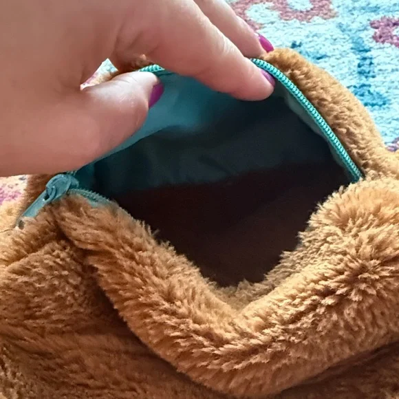 Kavu Teddy Backpack - Picture 5 of 10